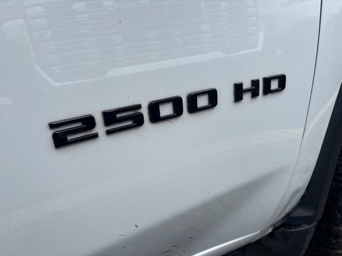 Used 2023 Chevrolet Silverado 2500 LTZ w/ LTZ Plus Package image 9