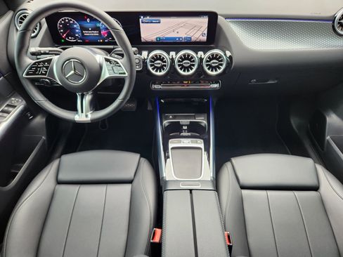 Certified 2025 Mercedes-Benz GLA 250 4MATIC image 79