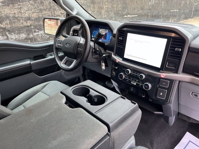 Used 2025 Ford F150 XLT w/ Equipment Group 301A Standard AWD/4WD image 23