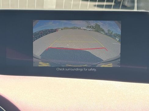 Used 2024 MAZDA MAZDA3 s image 25