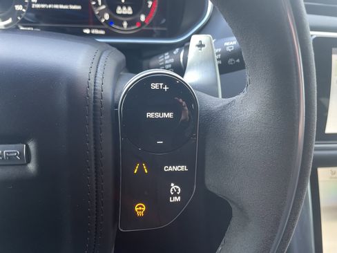 Used 2022 Land Rover Range Rover Sport HST image 22