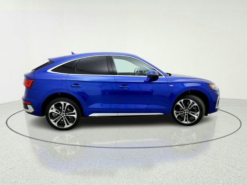 Used 2021 Audi Q5 2.0T Premium Plus w/ Premium Plus Package AWD/4WD image 7