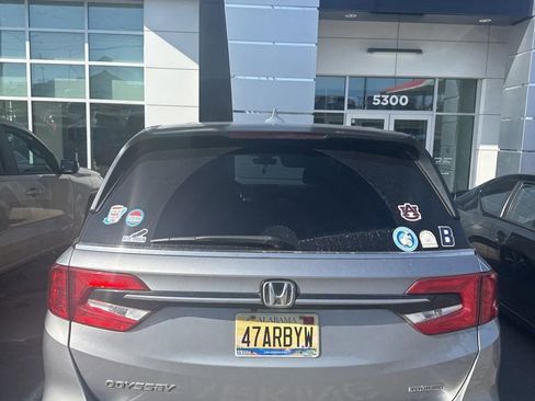 Used 2022 Honda Odyssey Touring image 14