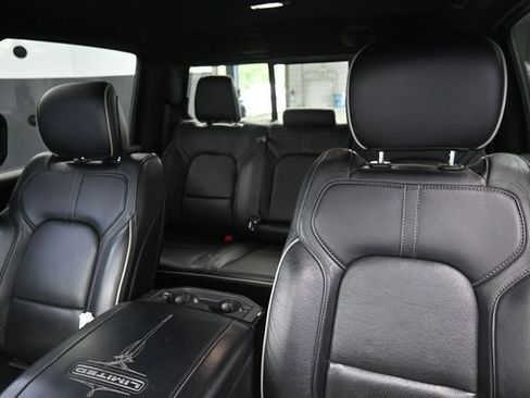 Used 2022 RAM 1500 Limited AWD/4WD image 17