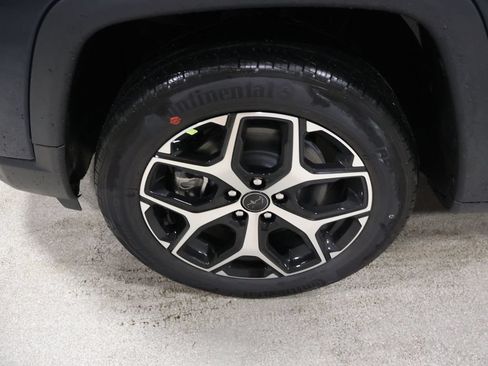 New 2026 Jeep Compass Limited AWD/4WD image 9