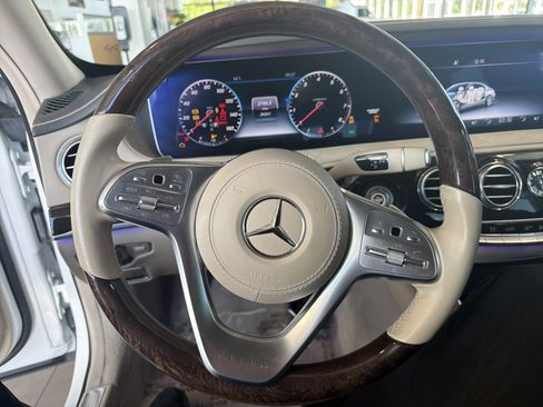 Certified 2019 Mercedes-Benz Maybach S 650 image 22