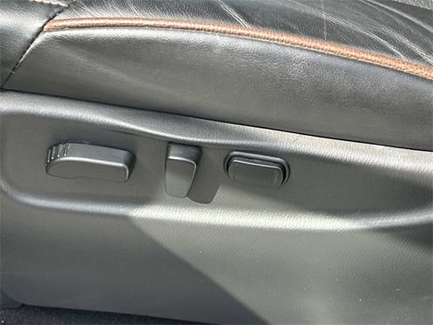 Used 2019 Nissan Armada Platinum w/ Captain's Chairs Package image 18