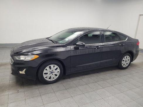 Used 2019 Ford Fusion S FWD image 2