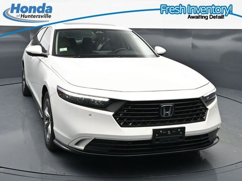 Used 2023 Honda Accord EX-L image 1