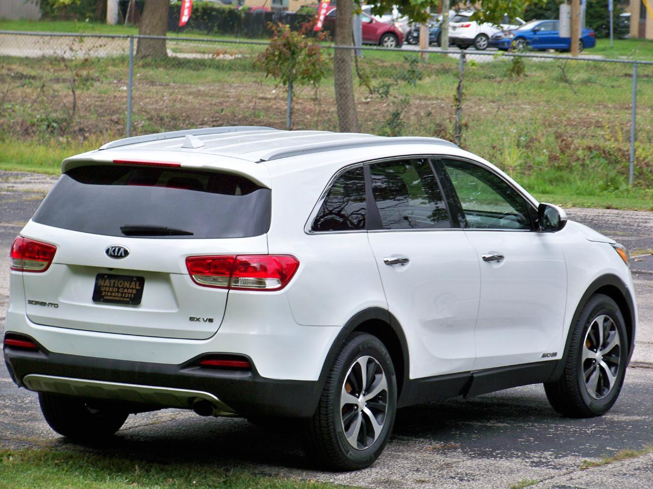 Used 2016 Kia Sorento EX AWD/4WD image 5