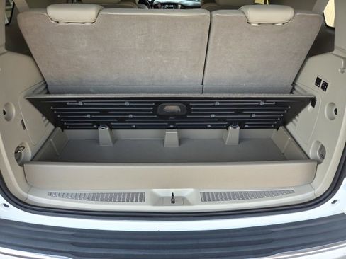 Used 2018 GMC Yukon Denali w/ Denali Ultimate Package image 52
