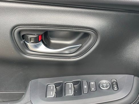 New 2026 Honda HR-V EX-L image 25