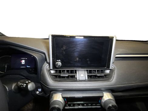 Used 2023 Toyota RAV4 XLE w/ Convenience Package AWD/4WD image 10