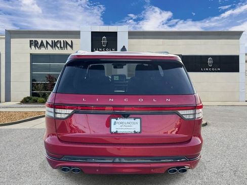 New 2026 Lincoln Aviator 2WD w/ Jet Appearance Package image 6