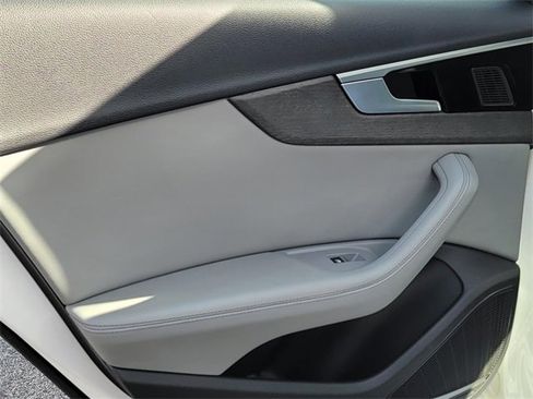 Used 2023 Audi A4 2.0T Premium Plus image 9