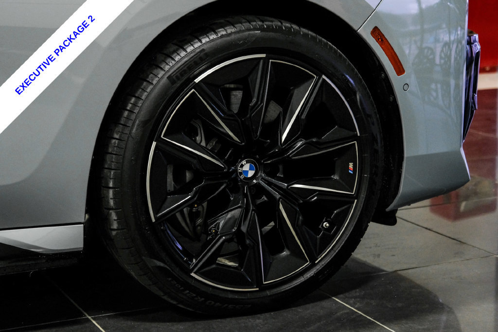 Used 2023 BMW i7 xDrive60 AWD/4WD image 70