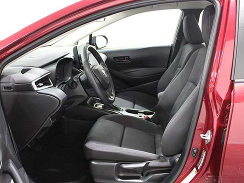Used 2023 Toyota Corolla LE w/ Carpet Mat Package (TMS) FWD image 10