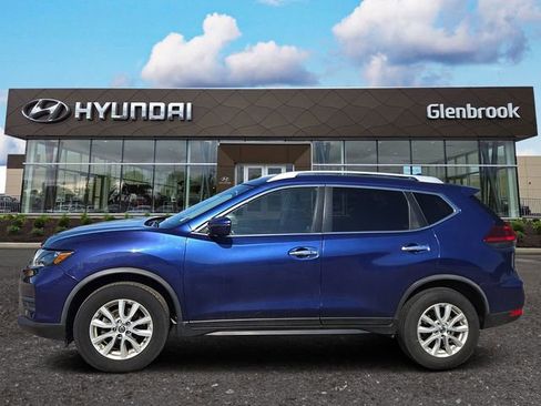 Used 2019 Nissan Rogue SV AWD/4WD image 1