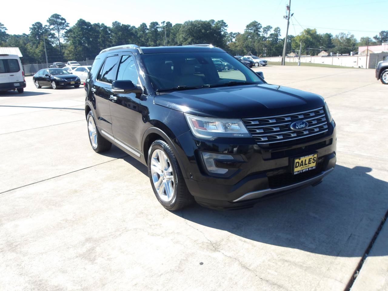 Used 2016 Ford Explorer Limited w/ Equipment Group 301A FWD image 4