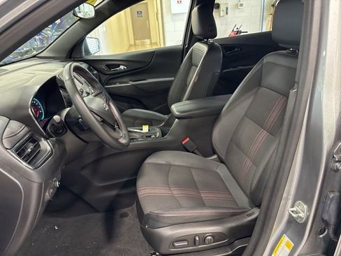 Used 2023 Chevrolet Equinox RS w/ LPO, Cargo Package image 22