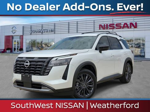 New 2026 Nissan Pathfinder SL w/ SL Premium Package FWD image 1