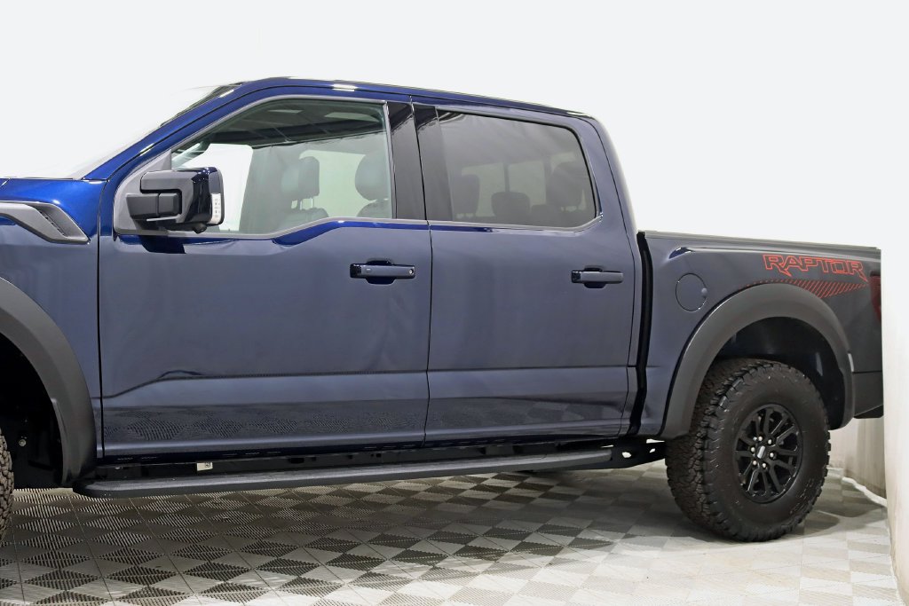 Used 2025 Ford F150 Raptor AWD/4WD image 3