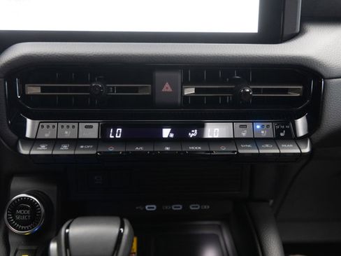 Used 2026 Toyota Land Cruiser w/ Premium Package AWD/4WD image 99