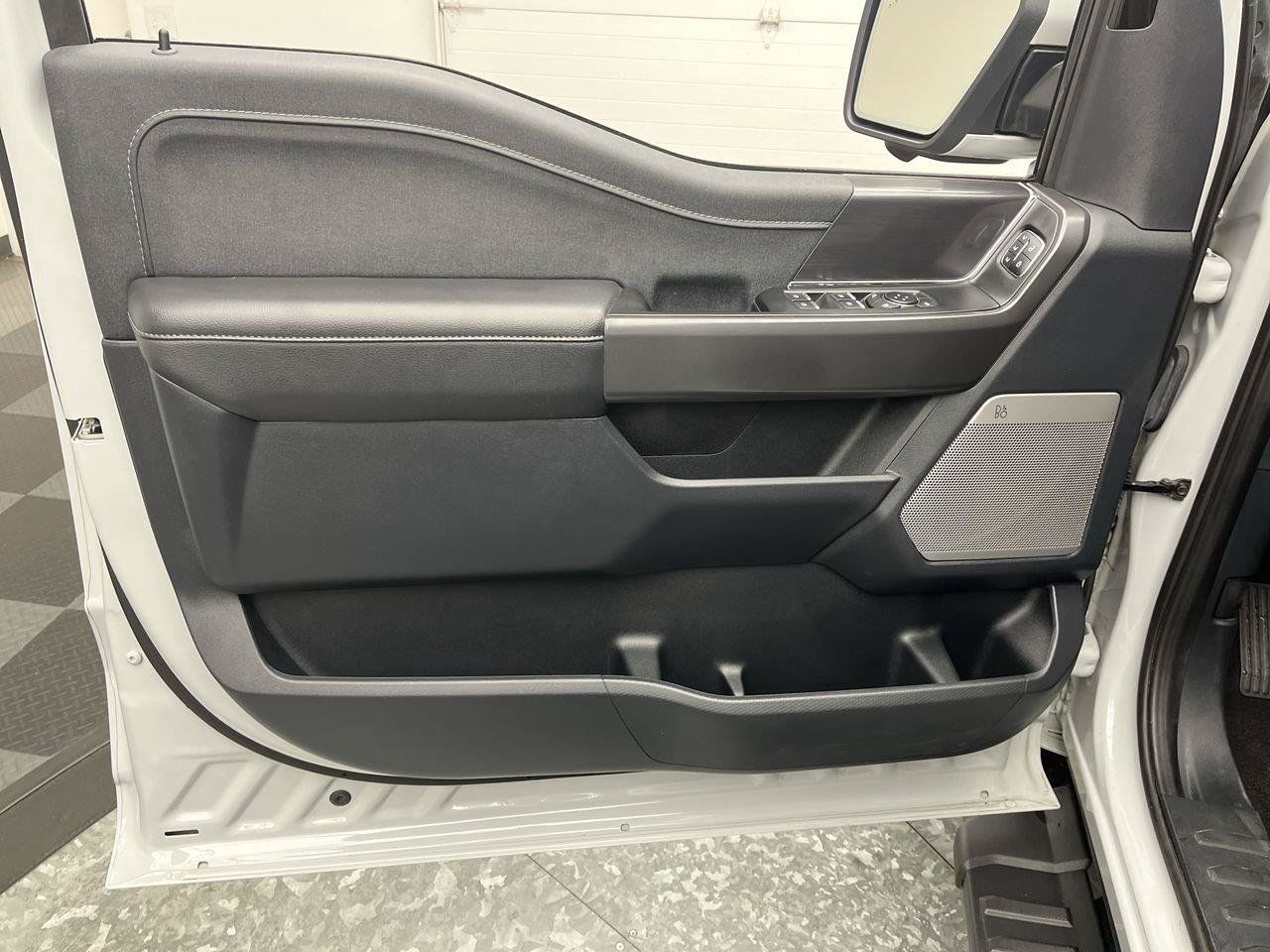 Used 2024 Ford F150 Lariat w/ Bed Utility Package AWD/4WD image 10