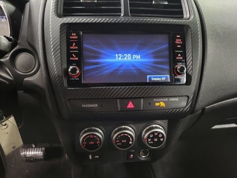 Used 2024 Mitsubishi Outlander Sport ES AWD/4WD image 16