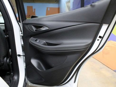 Certified 2023 Buick Encore GX Essence w/ Advanced Technology Package FWD image 13