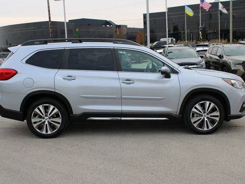 Certified 2022 Subaru Ascent Limited w/ Technology Package image 4