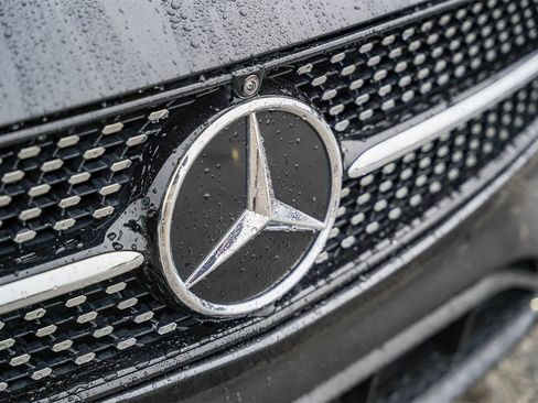 Used 2021 Mercedes-Benz E 350 Sedan image 5