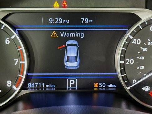 Used 2021 Nissan Altima 2.5 SR FWD image 15