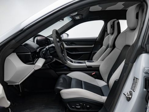 Used 2023 Porsche Taycan GTS w/ Premium Package image 33