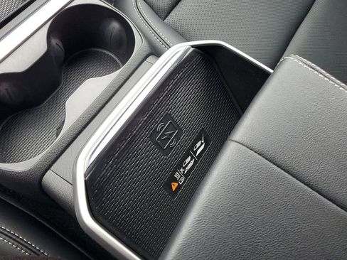 Used 2026 GMC Terrain Elevation w/ Elevation Premium Package image 23