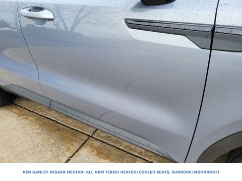 Used 2024 Kia Sorento SX image 13