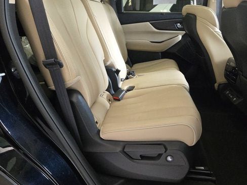 Used 2023 Acura MDX SH-AWD w/ Advance Package image 6