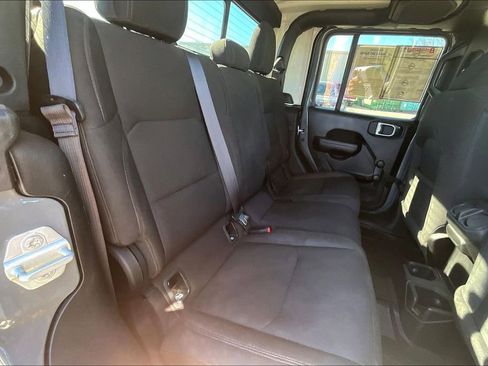 Used 2023 Jeep Gladiator Sport w/ Trailer Tow Package image 24