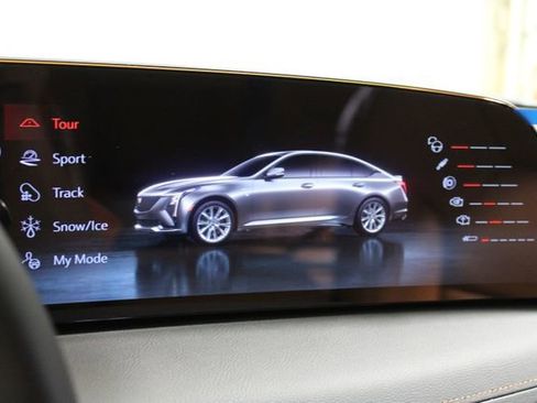 New 2026 Cadillac CT5 V w/ Platinum Package AWD/4WD image 19