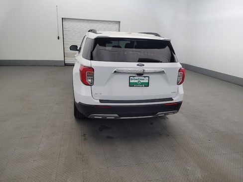 Used 2020 Ford Explorer XLT w/ Equipment Group 202A RWD image 6