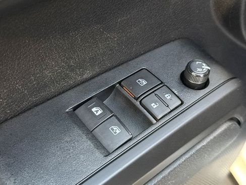 Used 2020 Toyota Tacoma SR RWD image 20