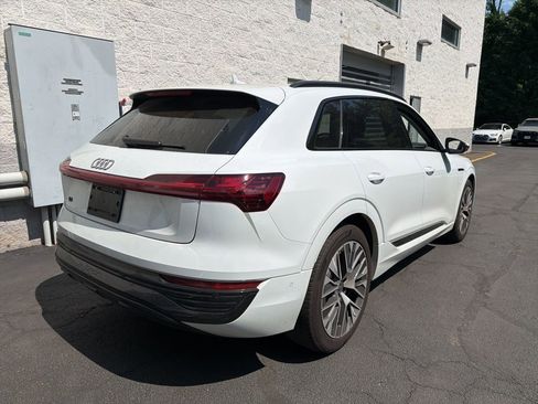 Used 2024 Audi Q8 e-tron Prestige w/ Prestige Package AWD/4WD image 8