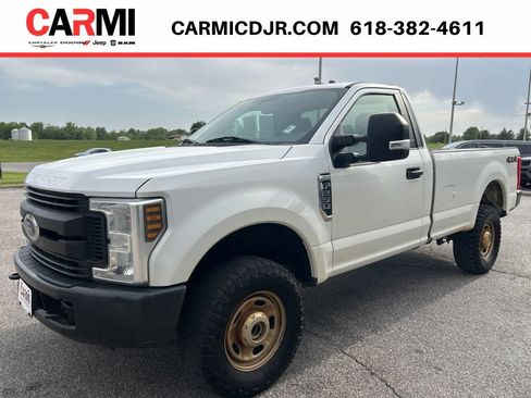 Used 2019 Ford F250 XL w/ Power Equipment Group AWD/4WD image 3