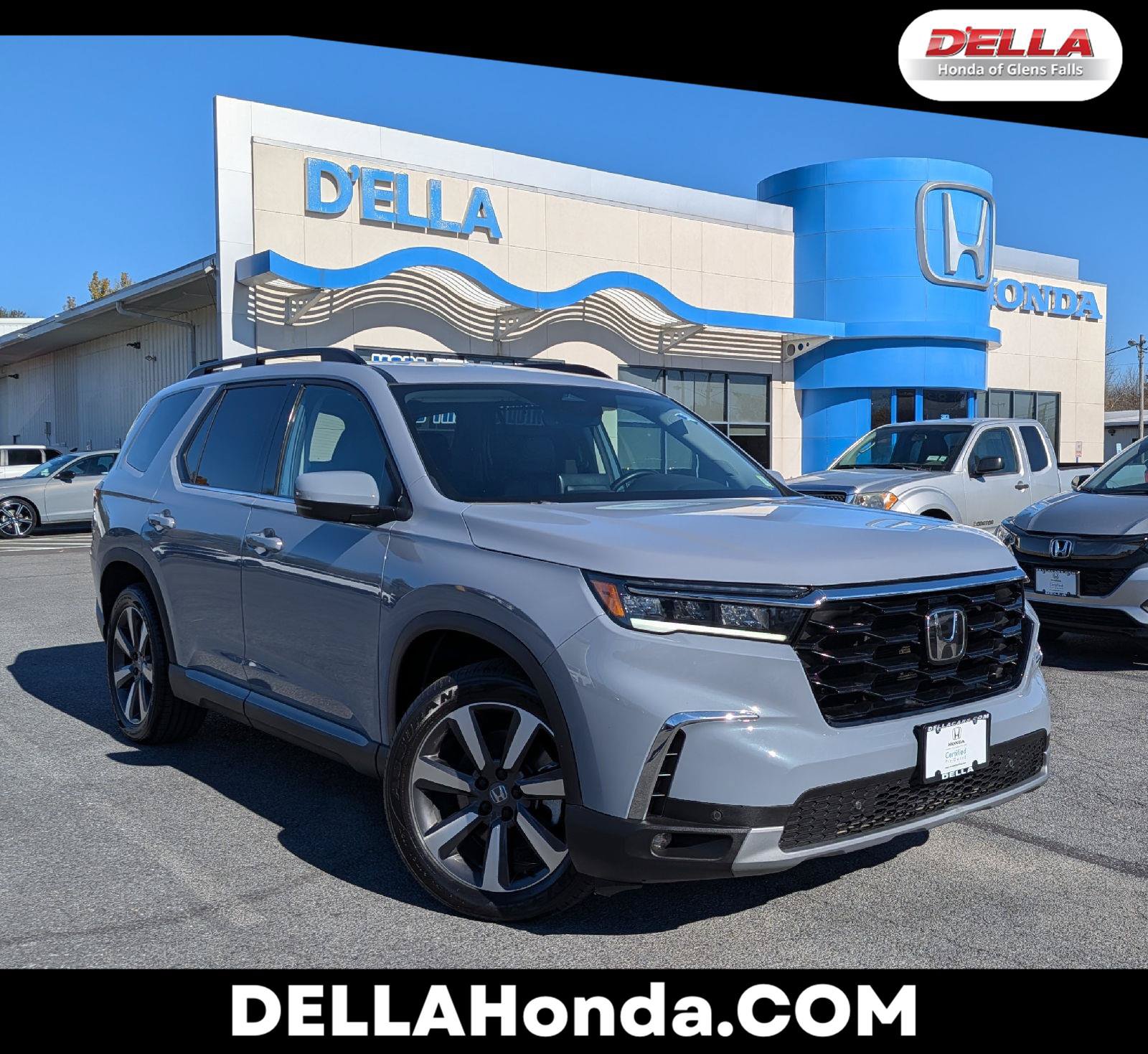 Certified 2025 Honda Pilot Touring image 1