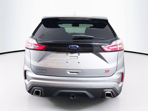 Used 2020 Ford Edge ST w/ Cold Weather Package AWD/4WD image 10