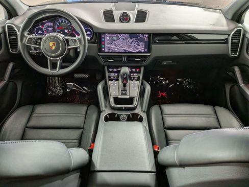 Certified 2023 Porsche Cayenne Platinum Edition AWD/4WD image 19