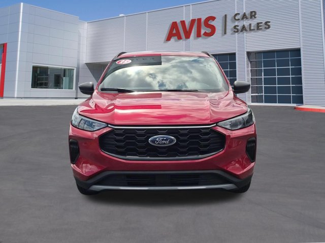 Used 2025 Ford Escape ST-Line FWD image 2