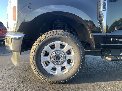 Used 2024 Ford F250 XLT image 18