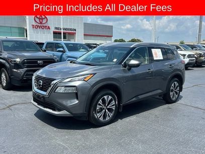 Used 2021 Nissan Rogue SV w/ Premium Package
