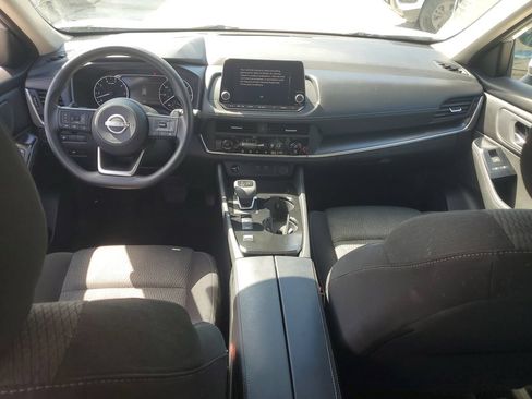 Used 2024 Nissan Rogue SV FWD image 19